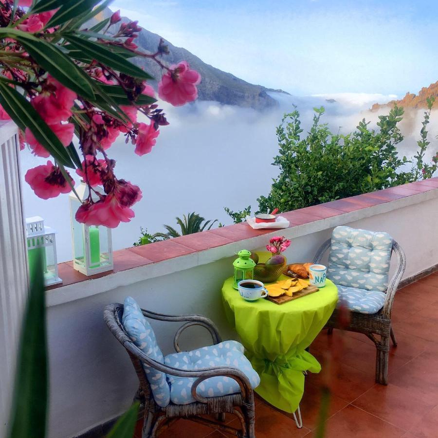 Sweet Home ماسكا المظهر الخارجي الصورة